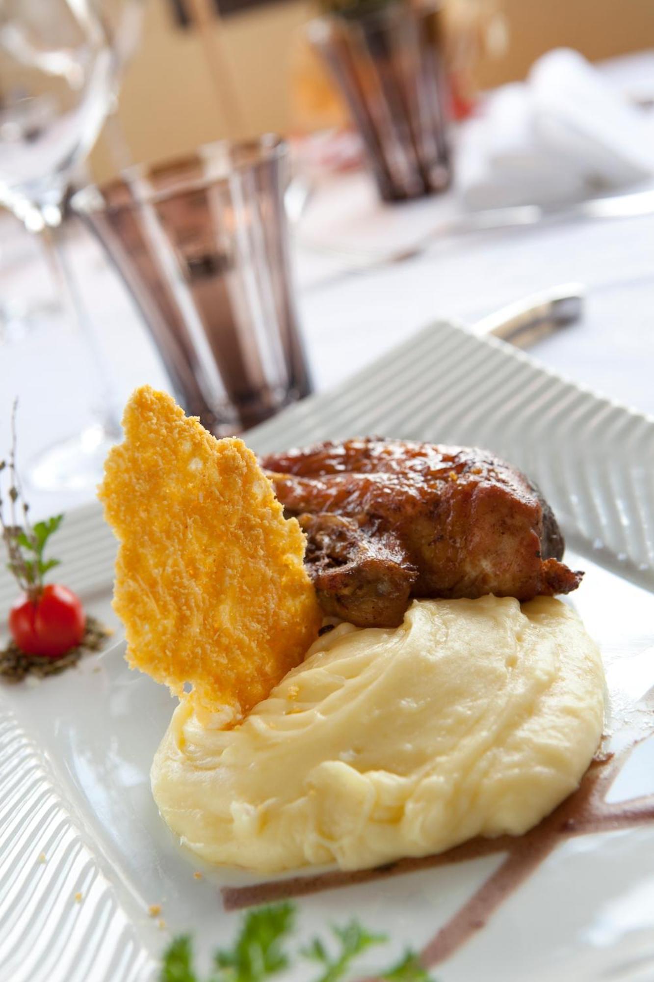 Best Western Le Relais De Laguiole Hotel & Spa Eksteriør billede