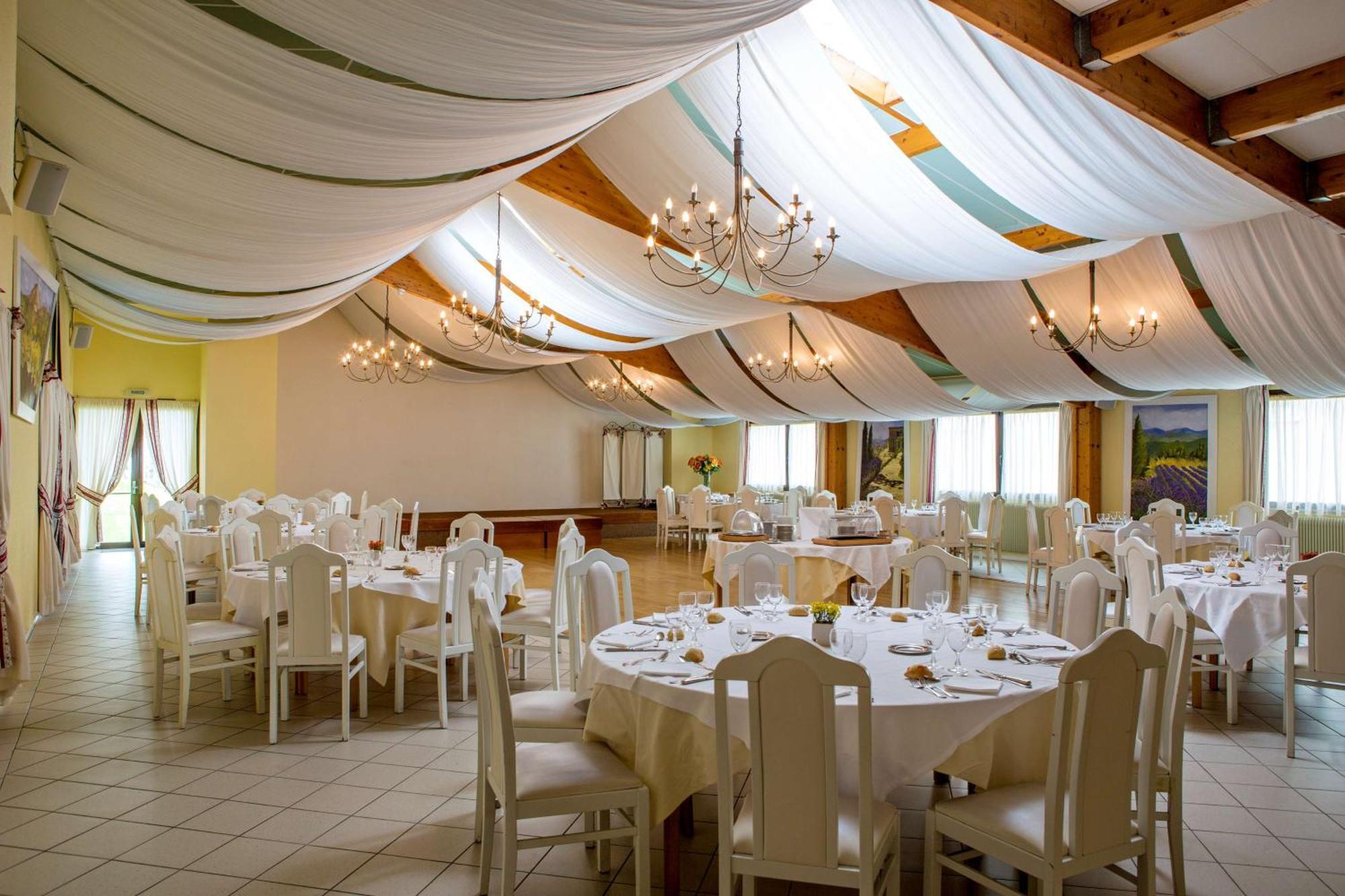 Best Western Le Relais De Laguiole Hotel & Spa Eksteriør billede